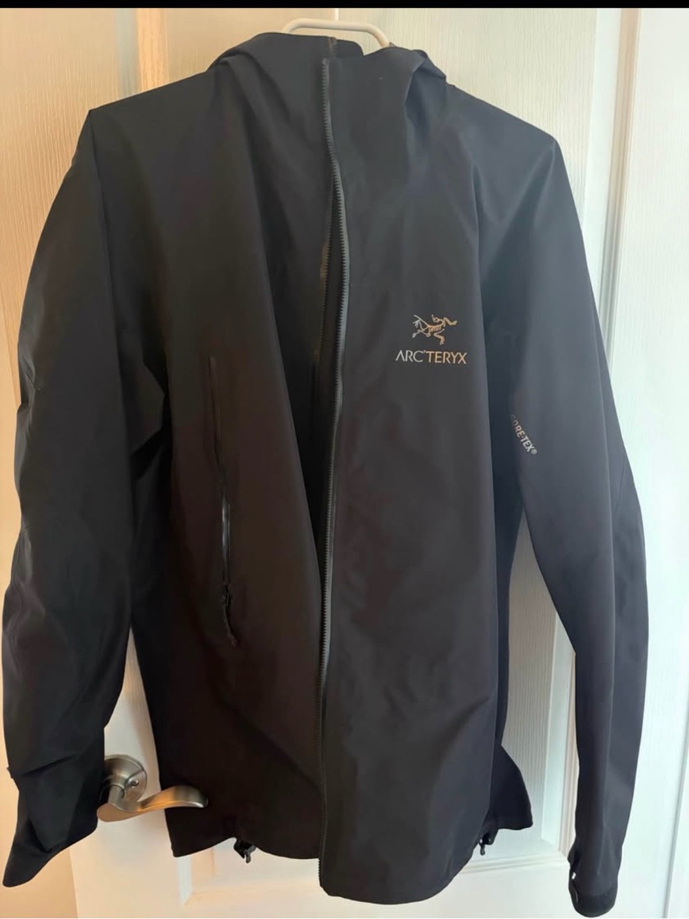 Arc'teryx Black Men's Zeta LT Waterproof Jacket with Hood